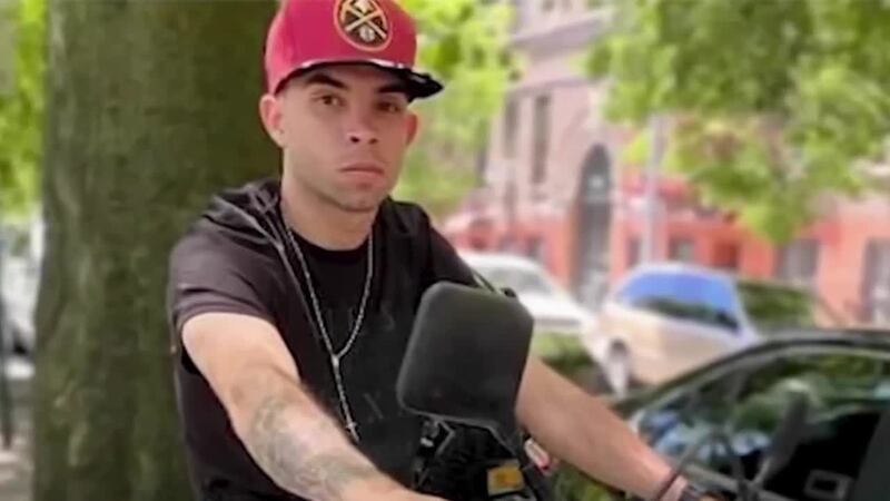 Dejan en libertad a expolicía que fue hallado culpable de homicidio tras lanzarle una heladera...