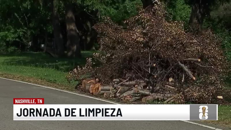 Continúa la remoción de escombros tras el paso de la tormenta en Nashville