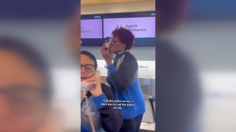 “Deberíamos llamar a ICE”, familia hispana denuncia supuesta amenaza de trabajadora de aerolínea