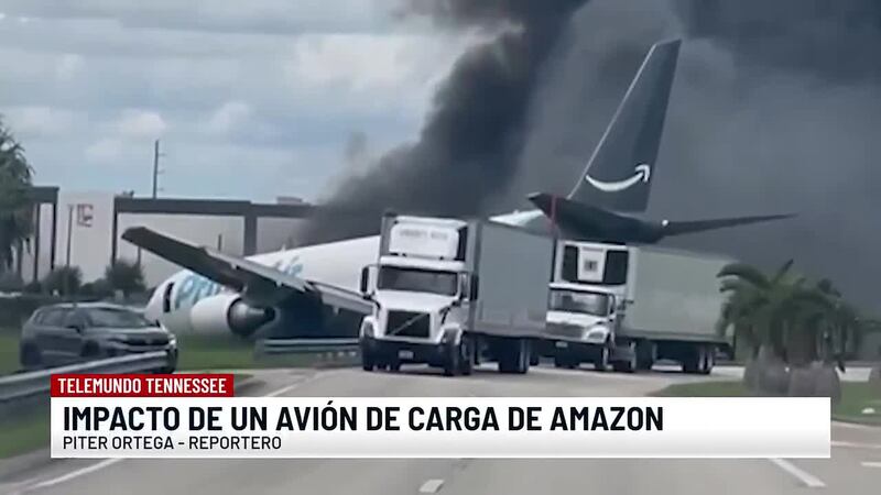 Avión de carga de Amazon sale de la pista y termina incendiándose, reportan al menos 5 muertos